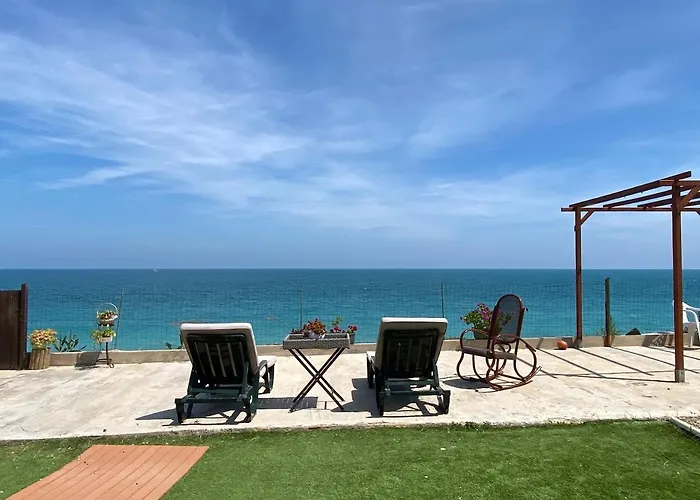 Chalet Acceso Directo Al Mar