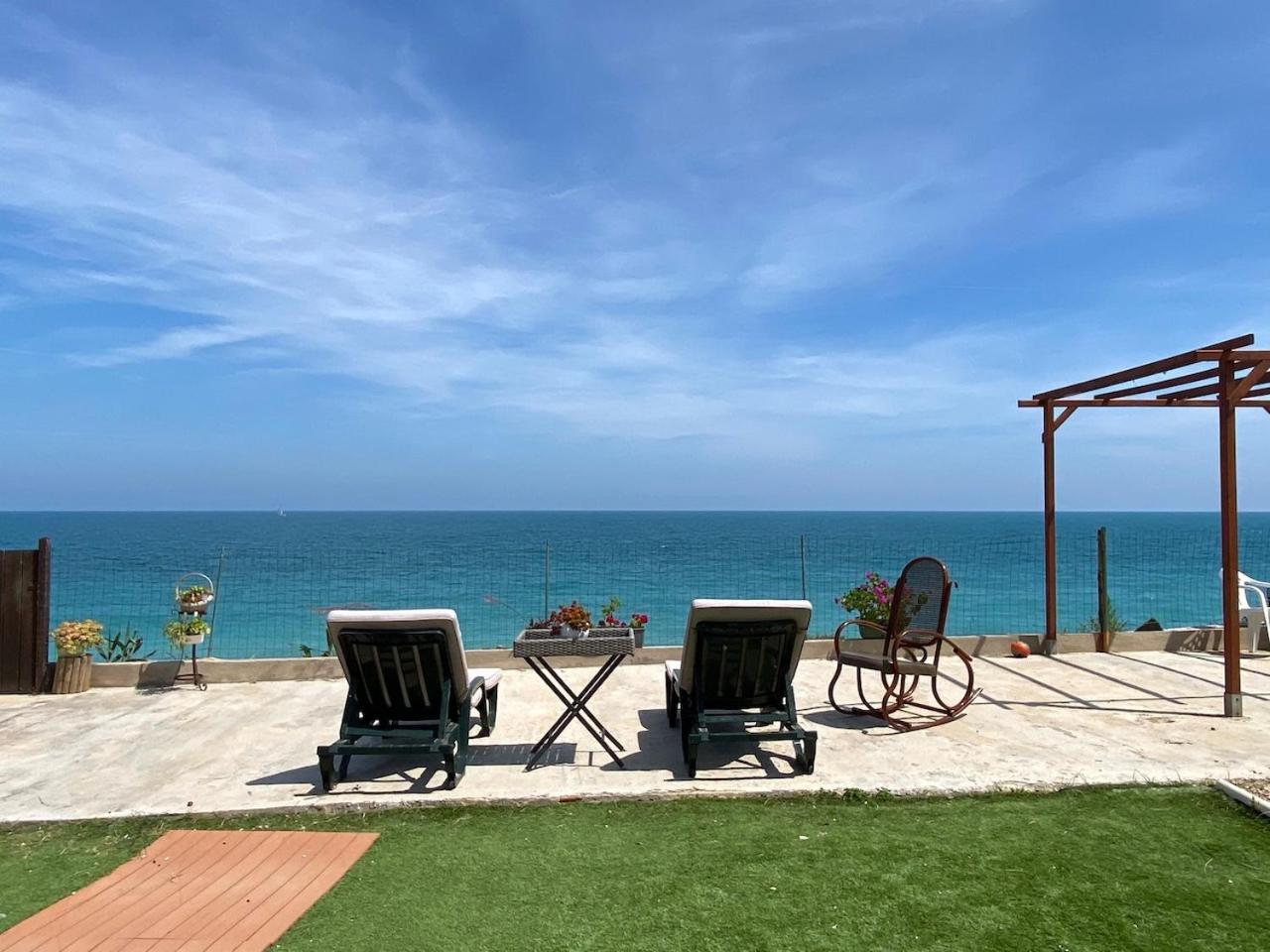 Ferienhaus Chalet Acceso Directo Al Mar *